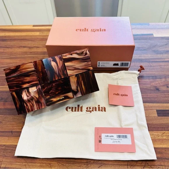 Cult Gaia Marble Brown Clutch - Picture 13 of 14